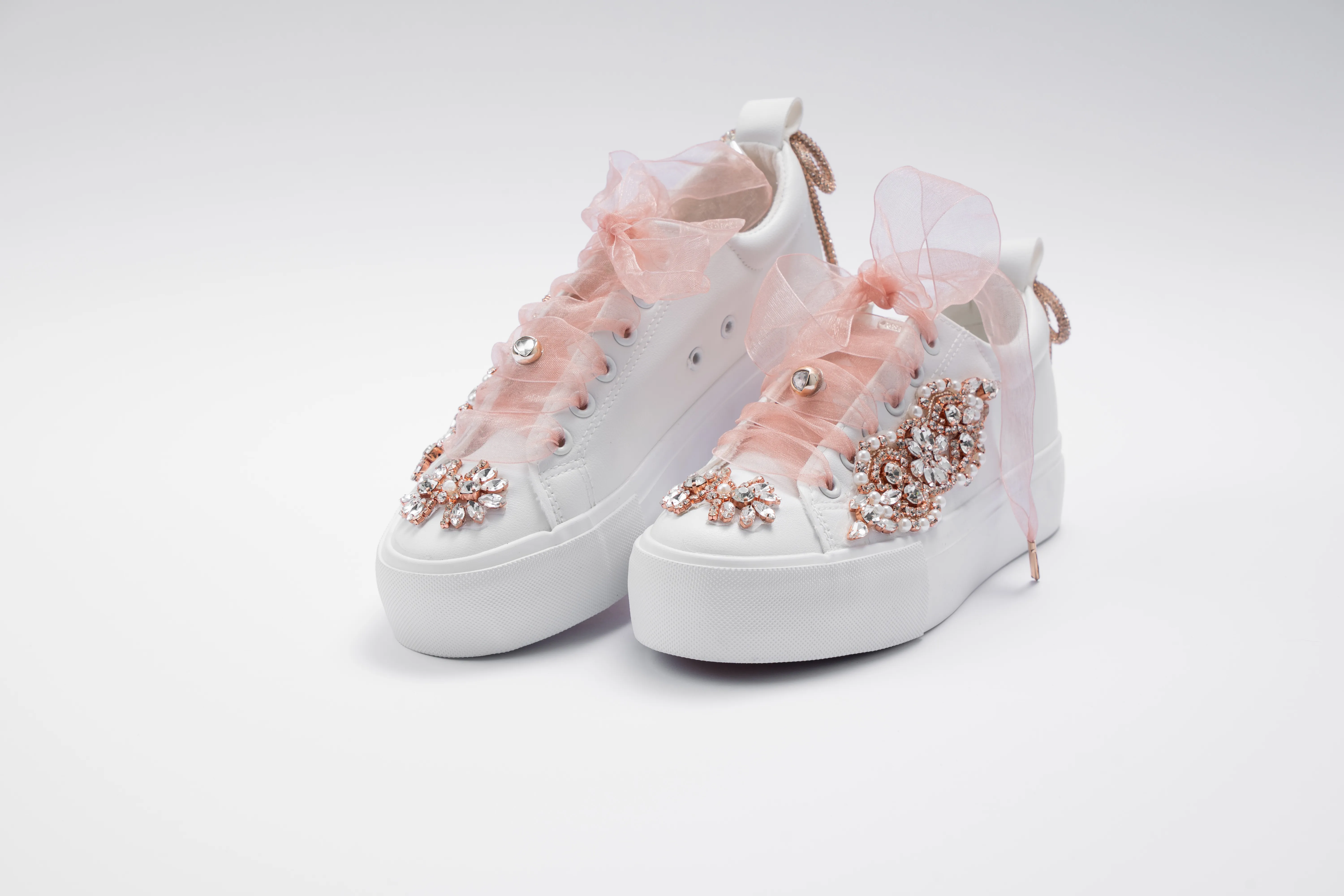 Tenis de Fiesta, Damas de Honor y Novias